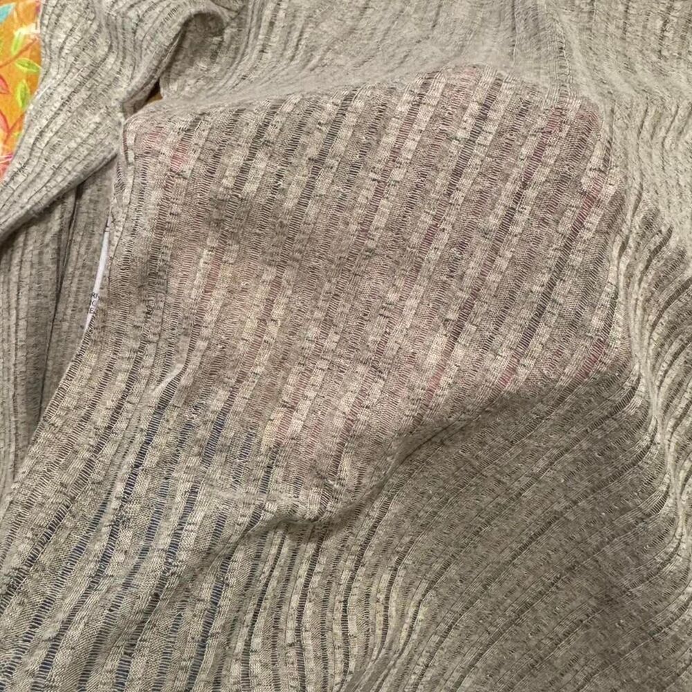 Natural-life Women's Green Layering Shirt - Picture 4 of 5